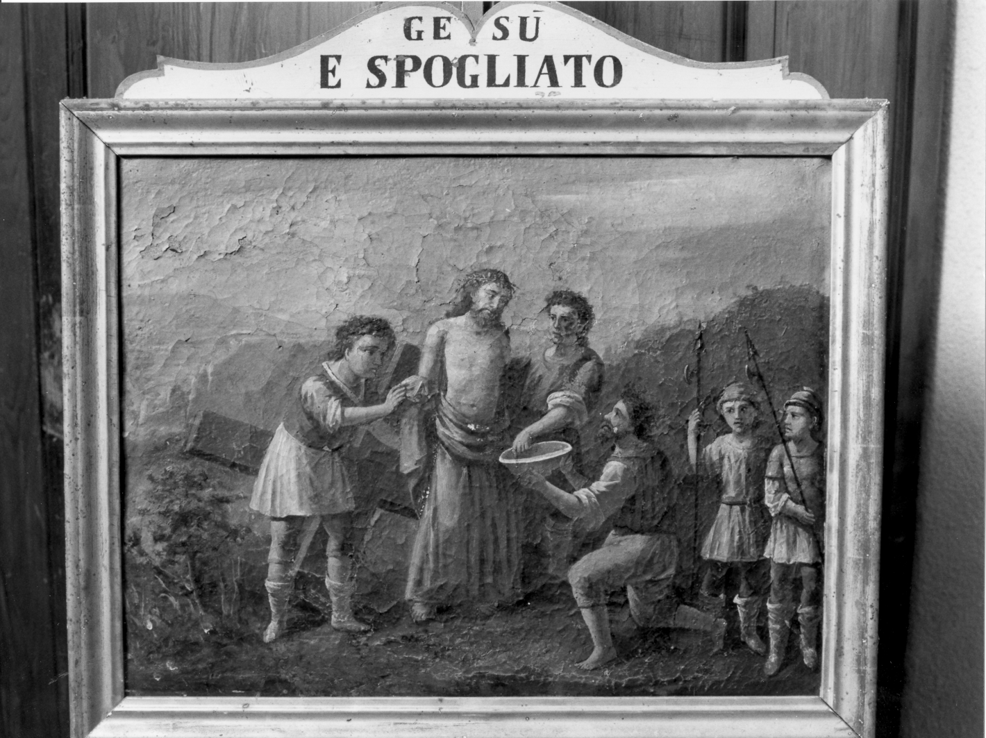 stazione X: Gesù spogliato e abbeverato di fiele (dipinto, ciclo) - ambito salernitano (sec. XIX)