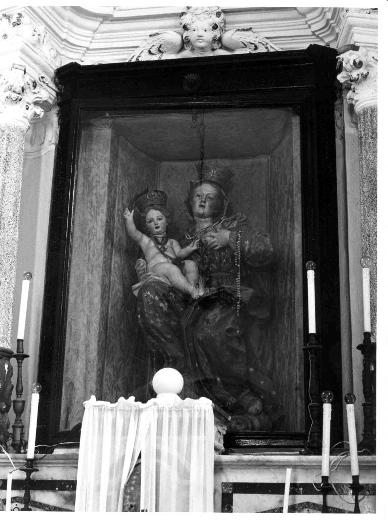 Madonna con Bambino (statua) di Colombo Giacomo (attribuito) (fine/inizio secc. XVII/ XVIII)