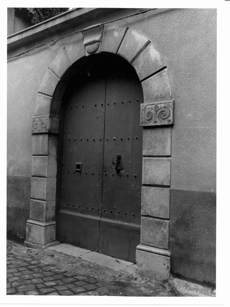 portale, opera isolata - bottega campana (sec. XIX)