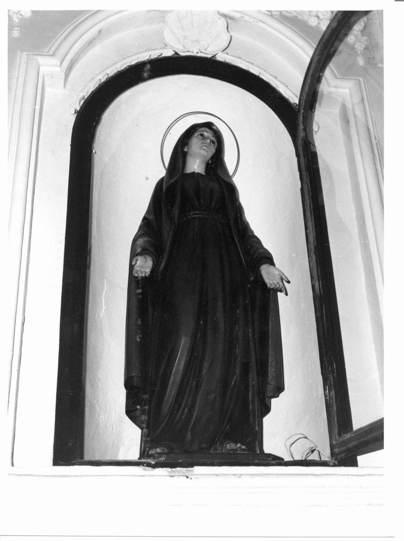 Madonna Addolorata (statua, opera isolata) - bottega campana (prima metà sec. XX)