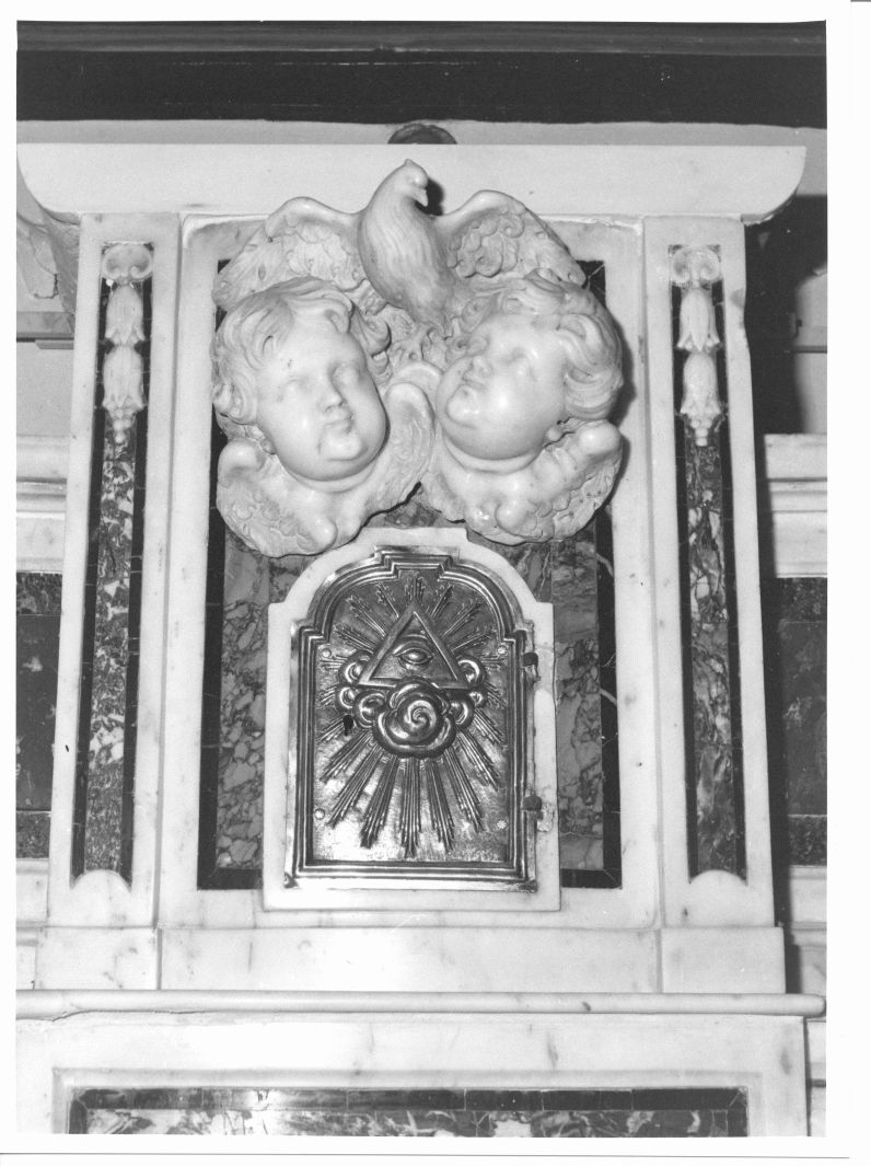 colomba dello Spirito Santo e cherubini (tabernacolo, elemento d'insieme) - bottega napoletana (sec. XVIII)