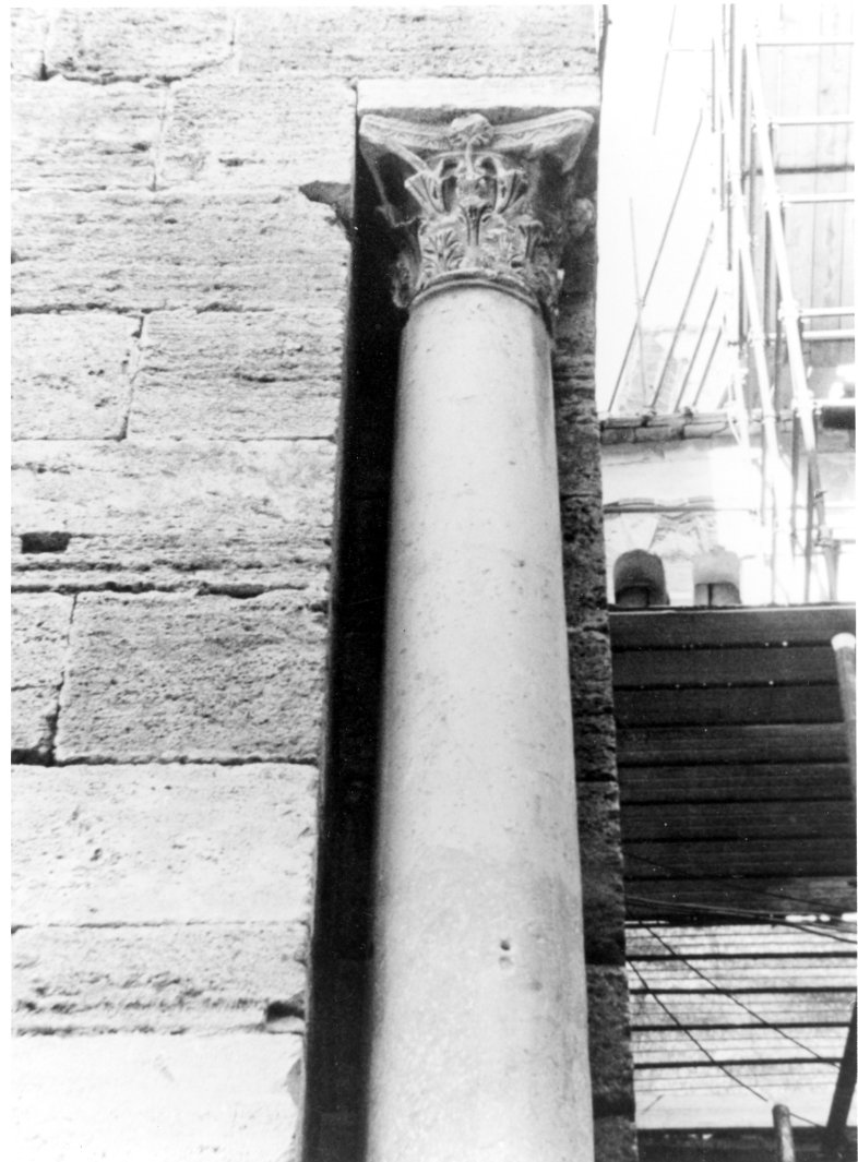capitello corinzio - bottega campana (fine/inizio secc. XI/ XII)