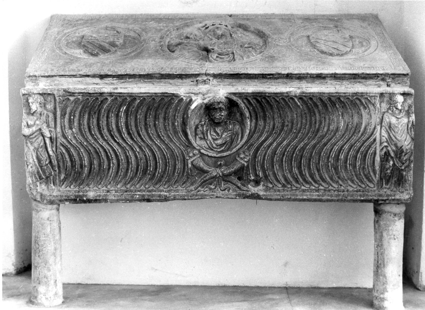 monumento funebre - bottega campana (sec. XIV)