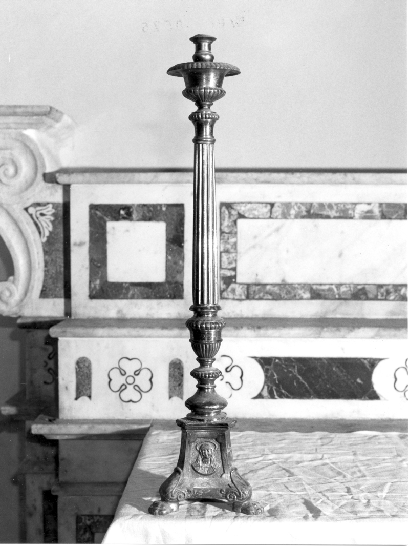 candeliere, serie - bottega Italia meridionale (sec. XIX)