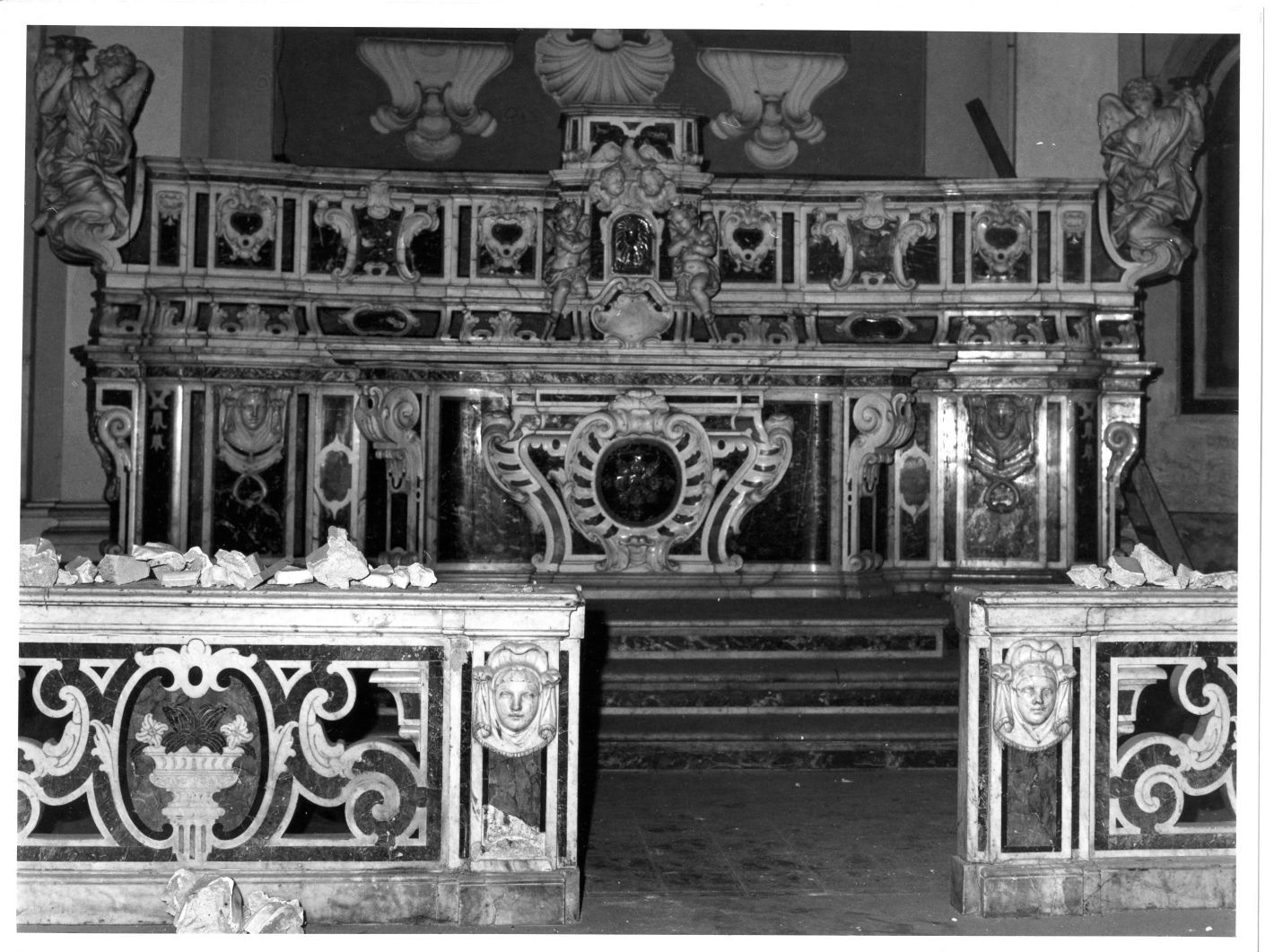 altare maggiore di Palumbo Francesco, Lambierto Gaspare (sec. XVIII)