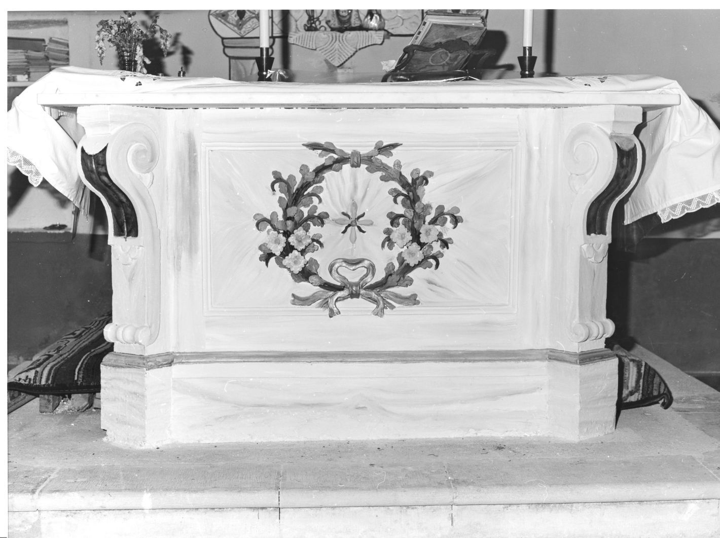 altare maggiore - bottega irpina (metà sec. XIX)