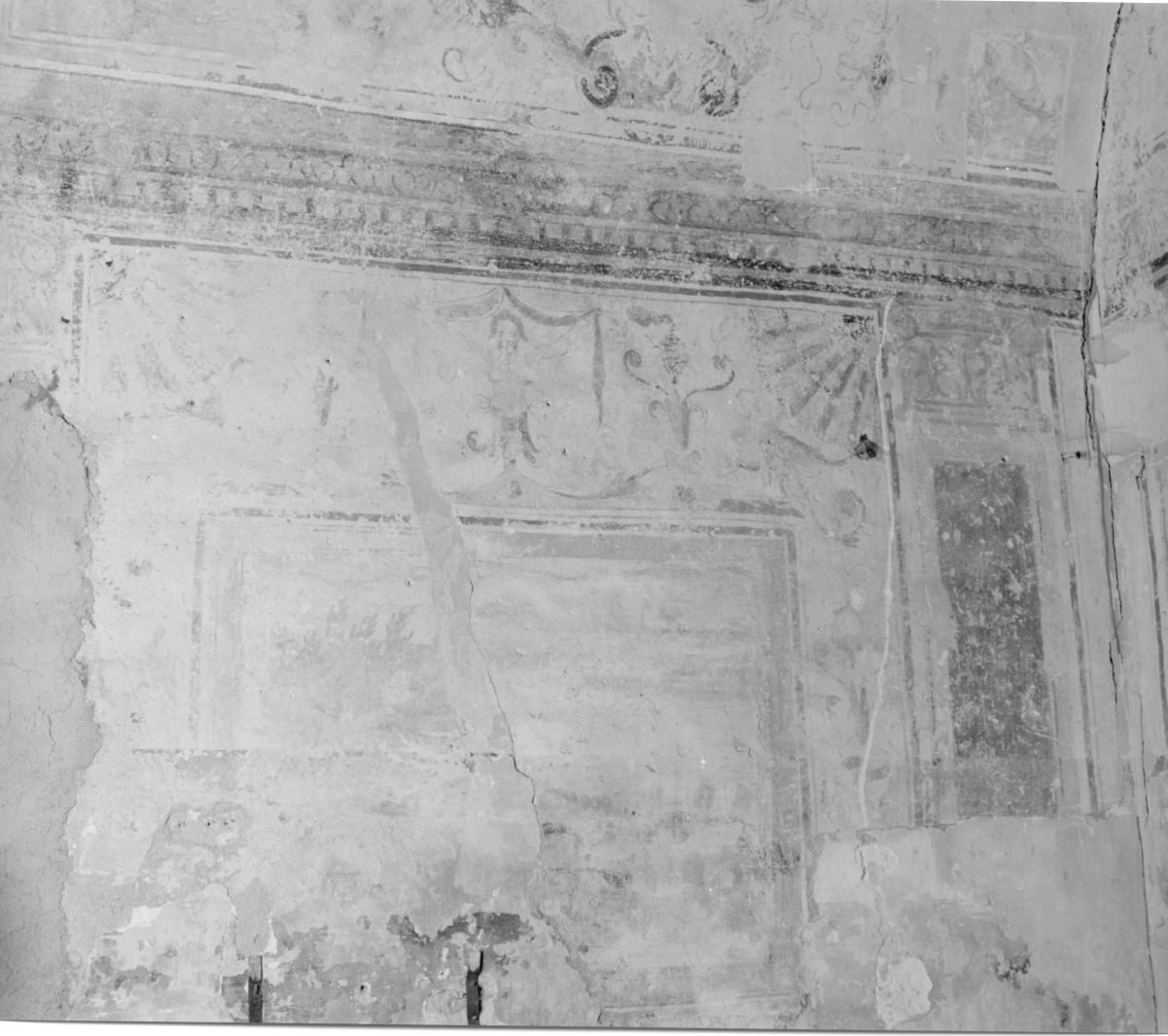 motivi decorativi a grottesche (decorazione pittorica, elemento d'insieme) - ambito campano (secc. XVI/ XVII)