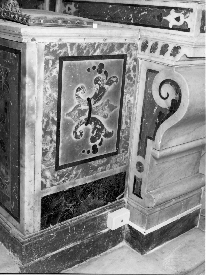 altare, frammento - bottega irpina (metà sec. XVIII)