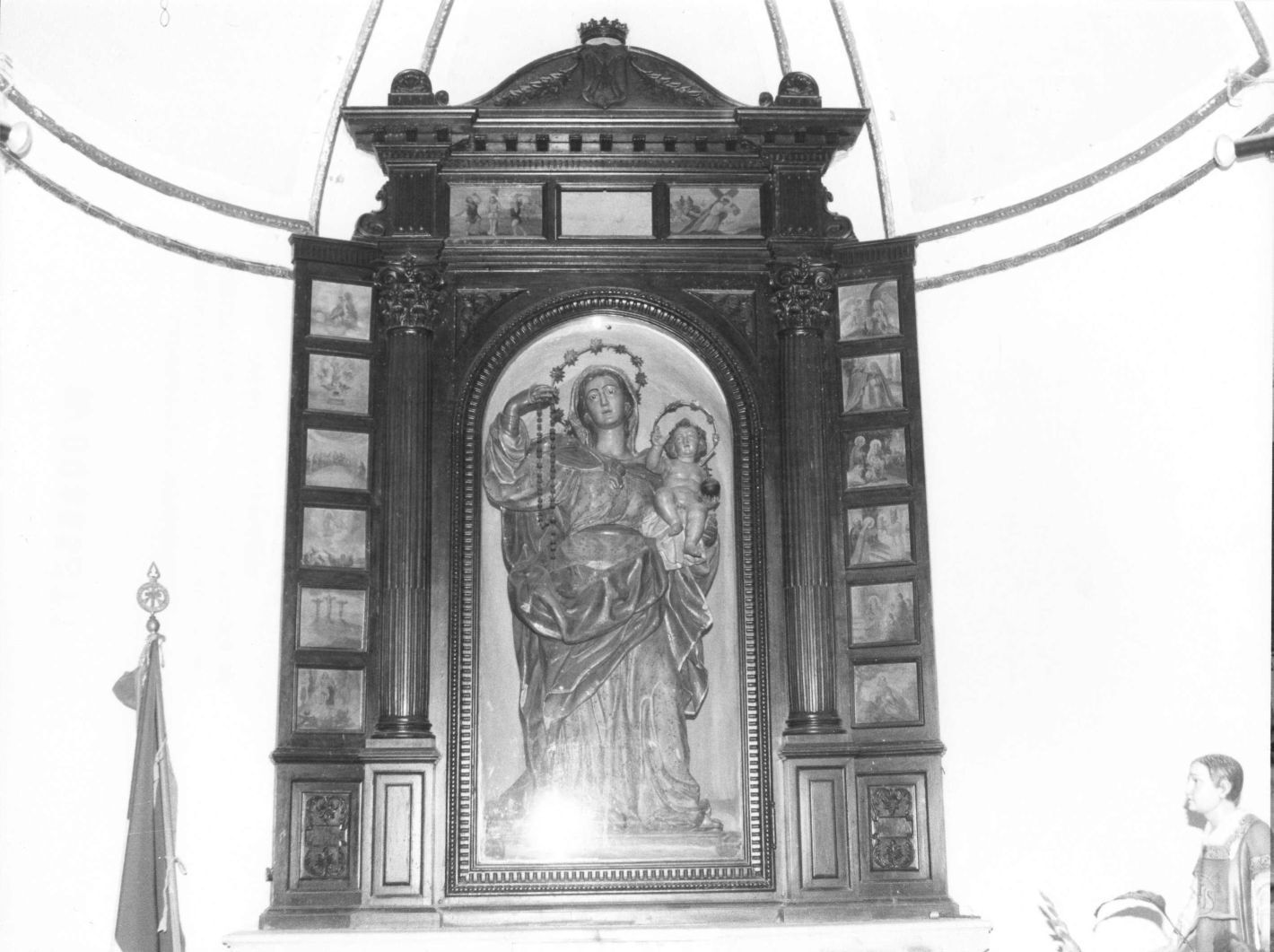 mostra architettonica d'altare - bottega Italia meridionale (seconda metà sec. XIX)