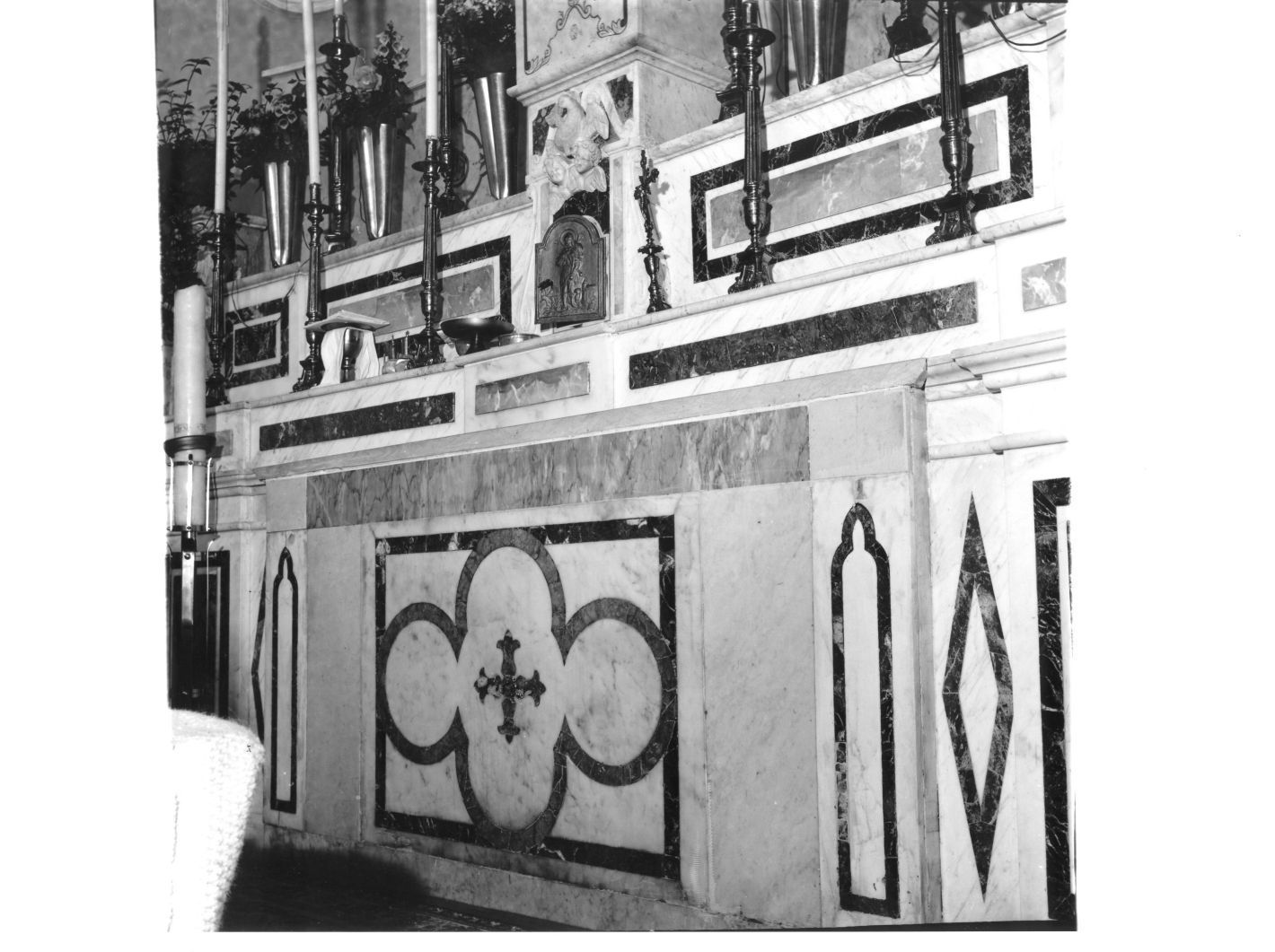 altare maggiore, opera isolata - bottega irpina (sec. XIX)