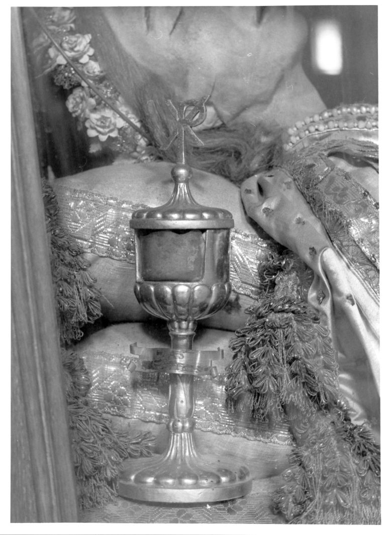 reliquiario - a calice - bottega campana (sec. XIX)