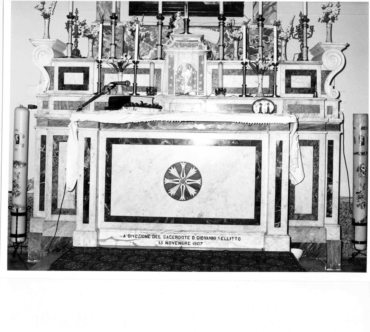 altare maggiore - bottega campana (sec. XX)
