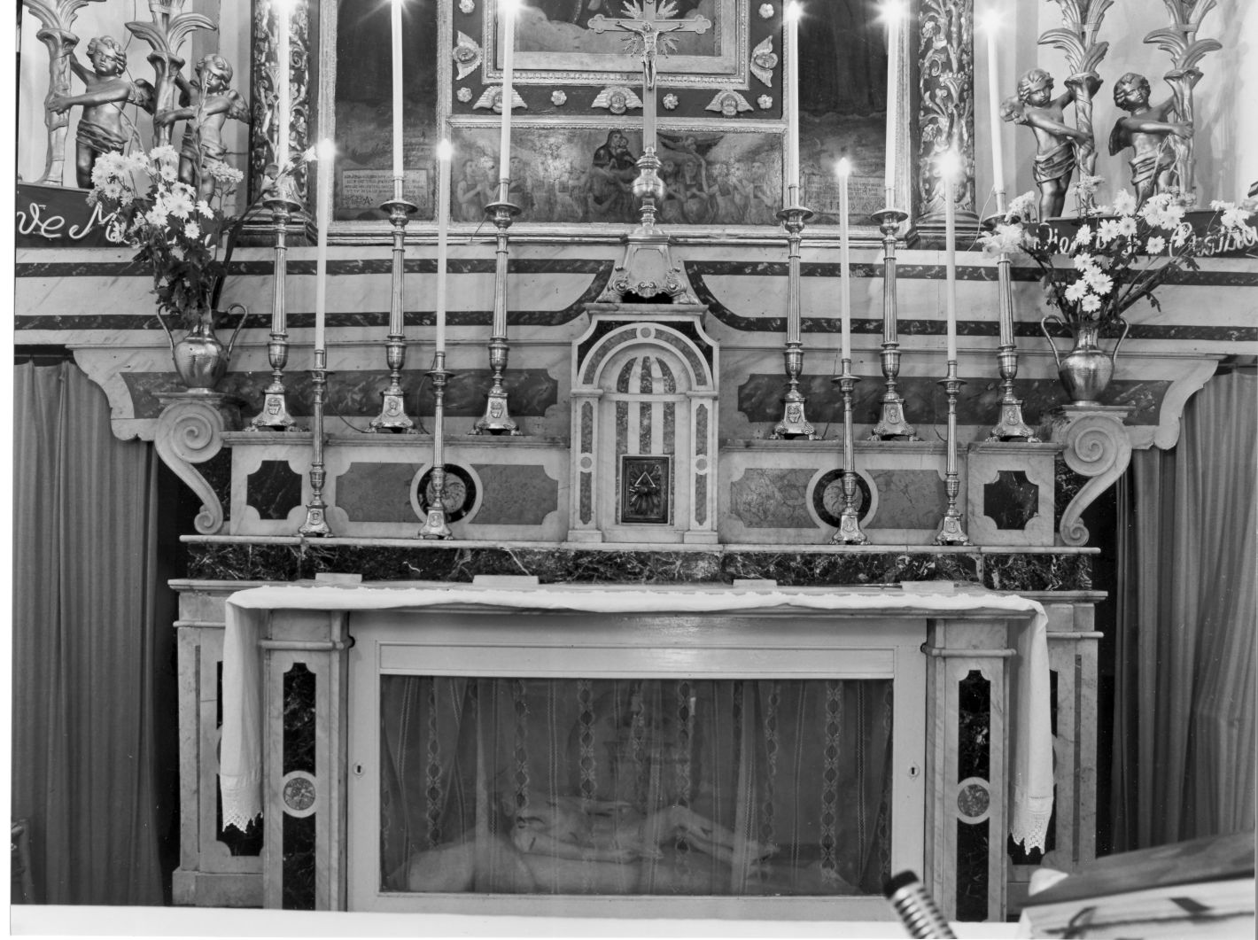 motivi decorativi geometrici (altare maggiore, opera isolata) - bottega campana (sec. XIX)