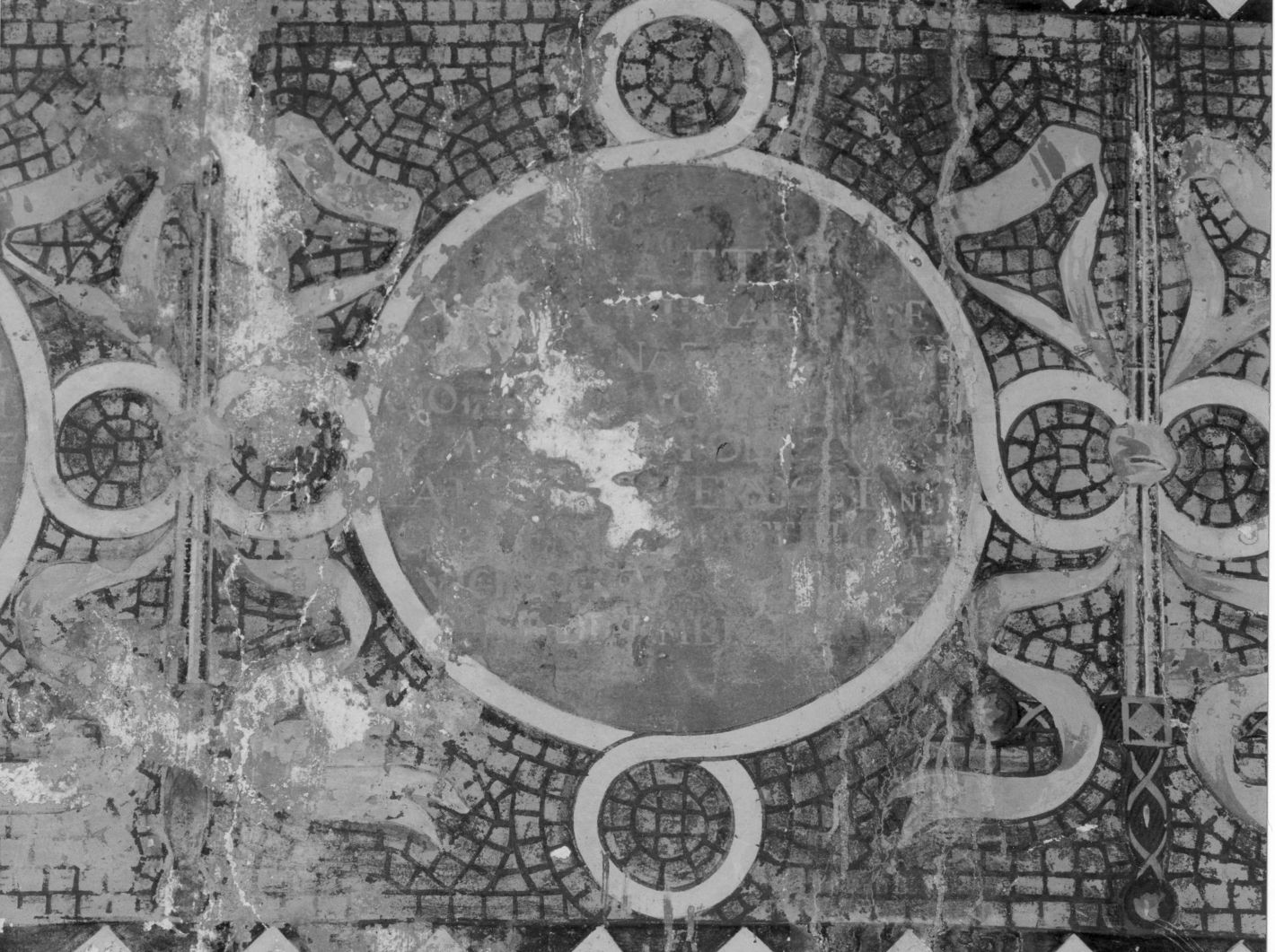 motivi decorativi a medaglioni (dipinto, elemento d'insieme) di Morgante Annibale (attribuito) (inizio sec. XX)