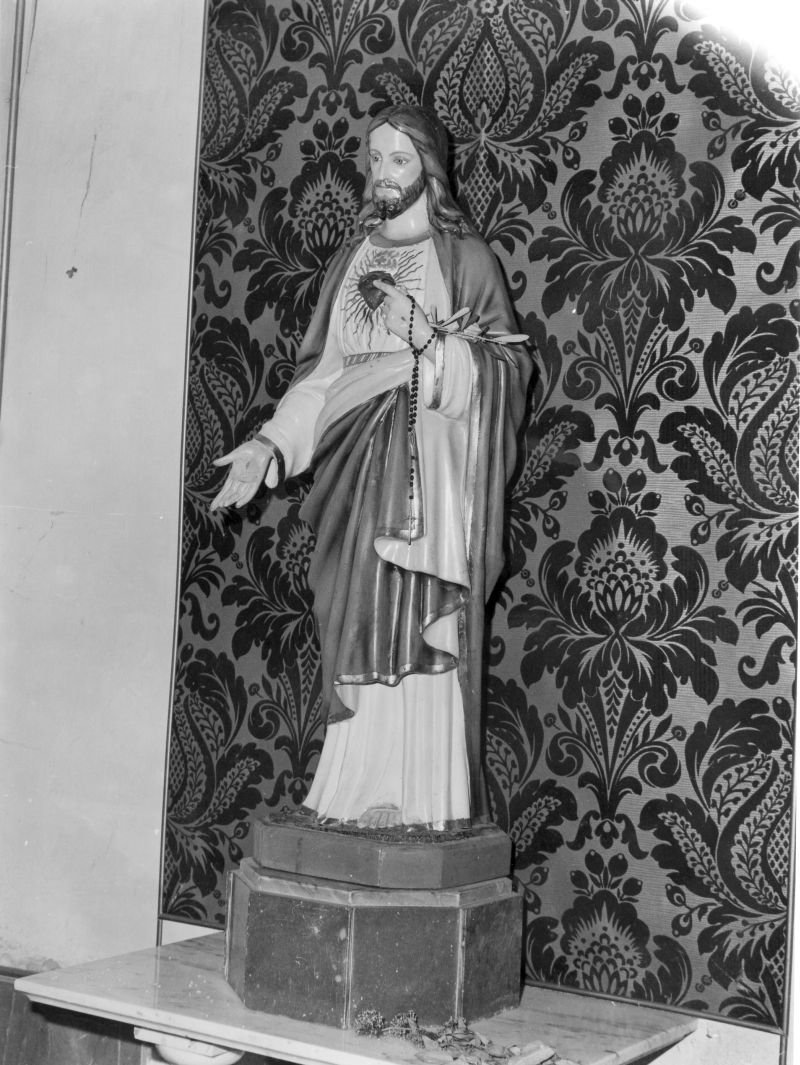 Sacro Cuore di Gesù (statua) - bottega campana (sec. XX)