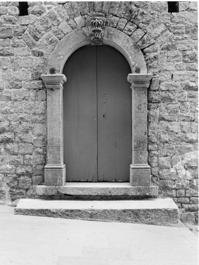 portale - ad arco - bottega campana (sec. XIX)