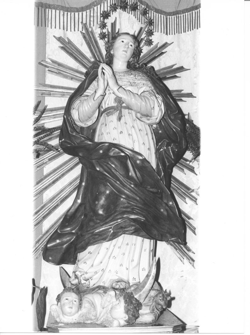 Madonna Immacolata (statua) di Fumo Nicola (attribuito) (secc. XVII/ XVIII)