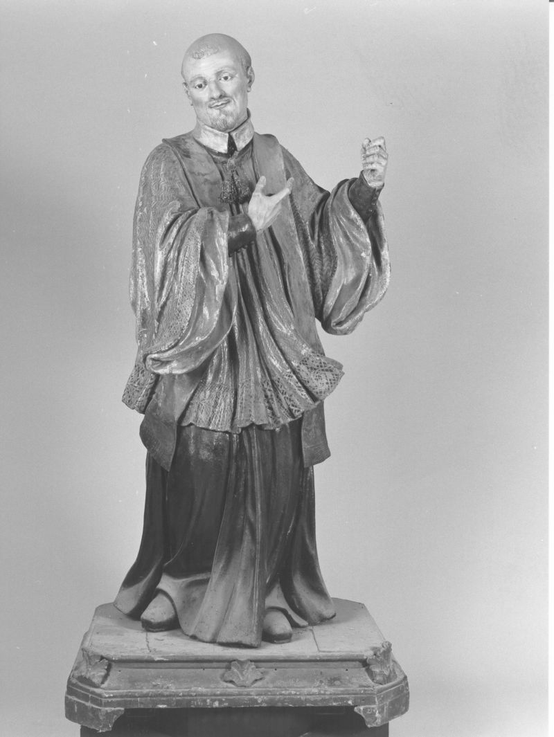 San Vincenzo dè Paoli (statua) - bottega campana (seconda metà sec. XIX)