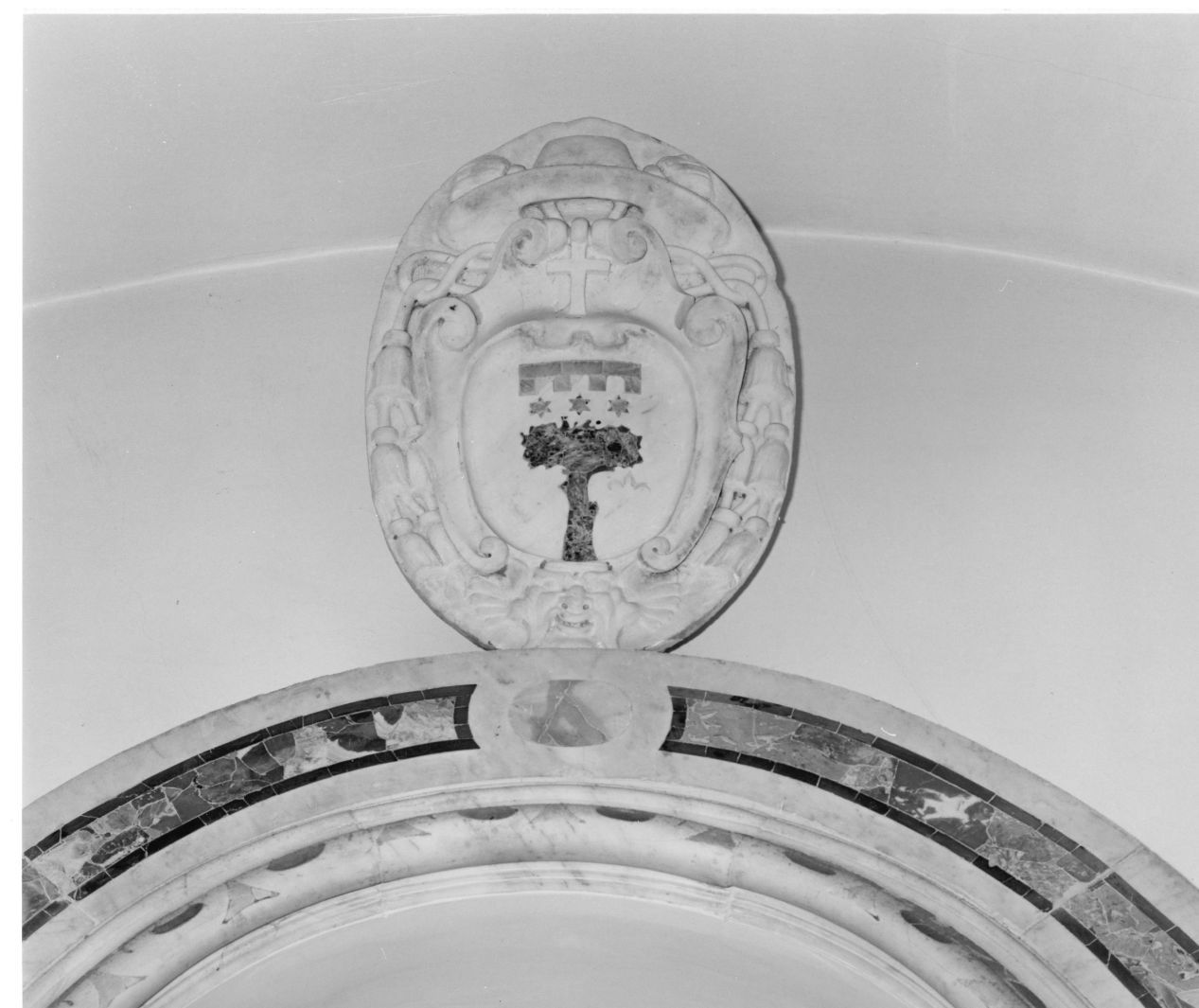 stemma (rilievo) - bottega irpina (sec. XVIII)