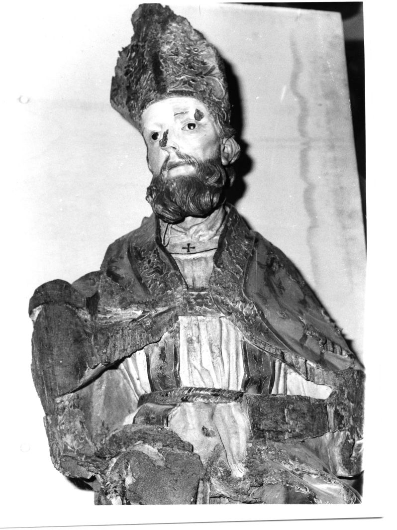 Santo vescovo (scultura, opera isolata) - bottega Italia meridionale (sec. XVIII)