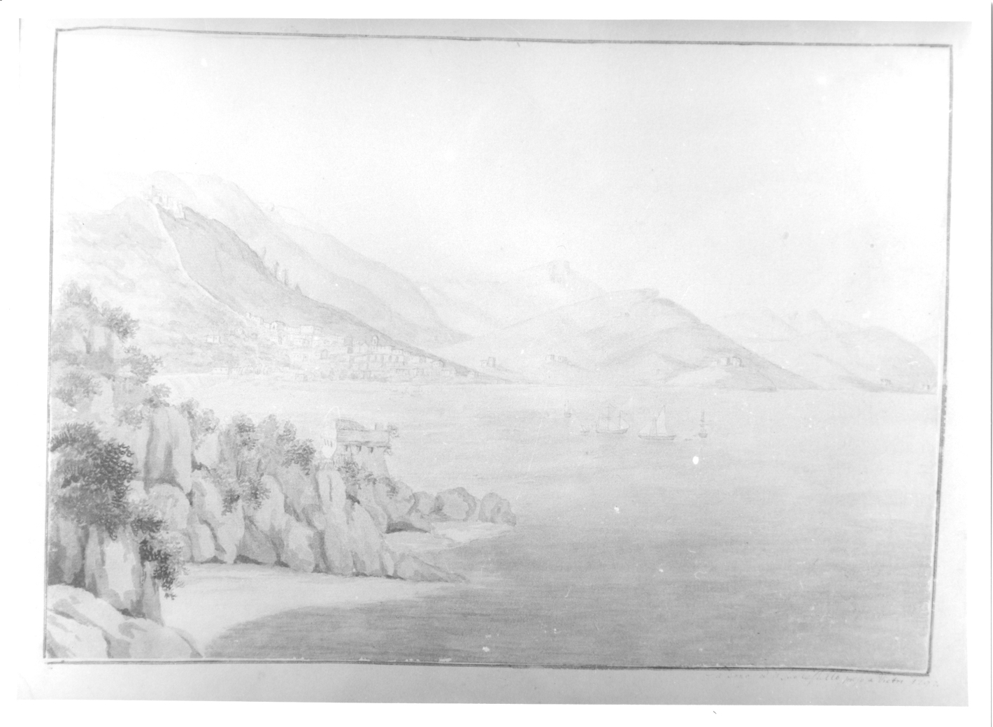 veduta di Salerno e il suo castello visti da Vietri (disegno) - ambito campano (sec. XVIII)