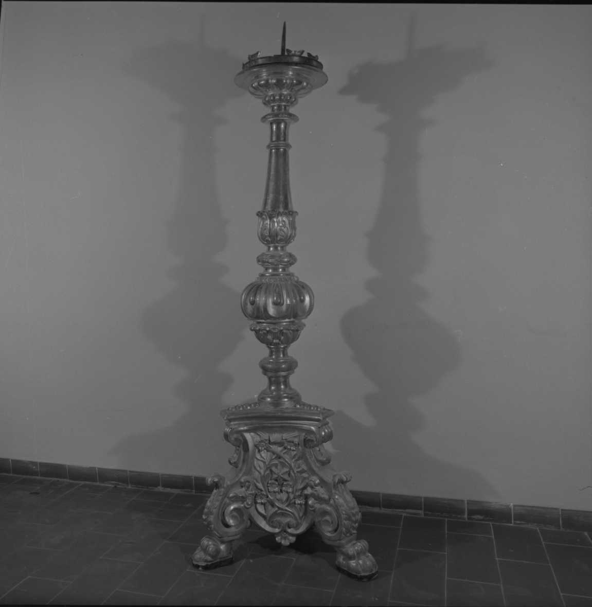 candelabro - ambito romagnolo (seconda metà sec. XVIII)