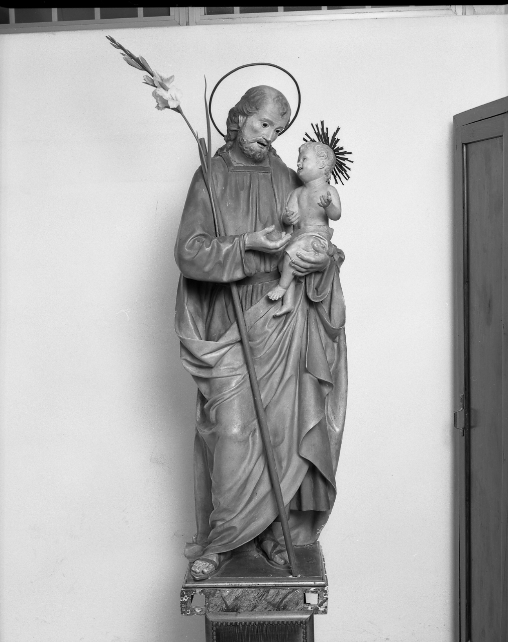 San Giuseppe con Gesù Bambino (statuetta) - ambito faentino (?) (sec. XIX)