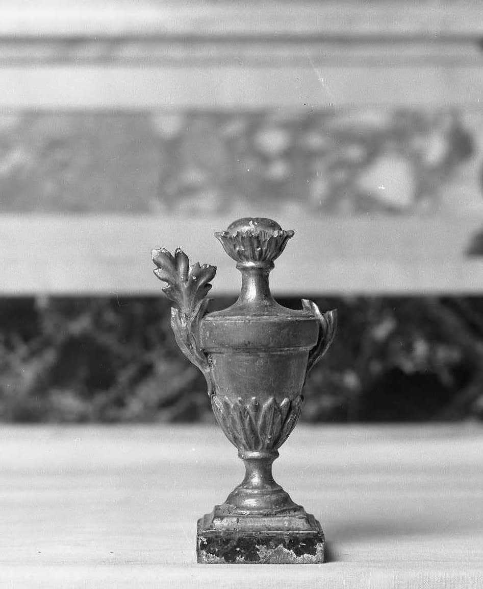 vaso d'altare - bottega tosco-romagnola (prima metà sec. XIX)