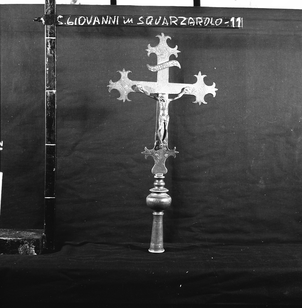 croce processionale - bottega Italia centrale (sec. XVI)