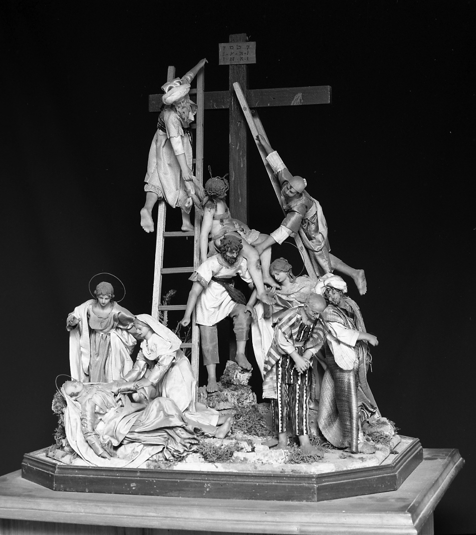 deposizione di Cristo dalla croce (gruppo scultoreo) - ambito napoletano (sec. XVIII)