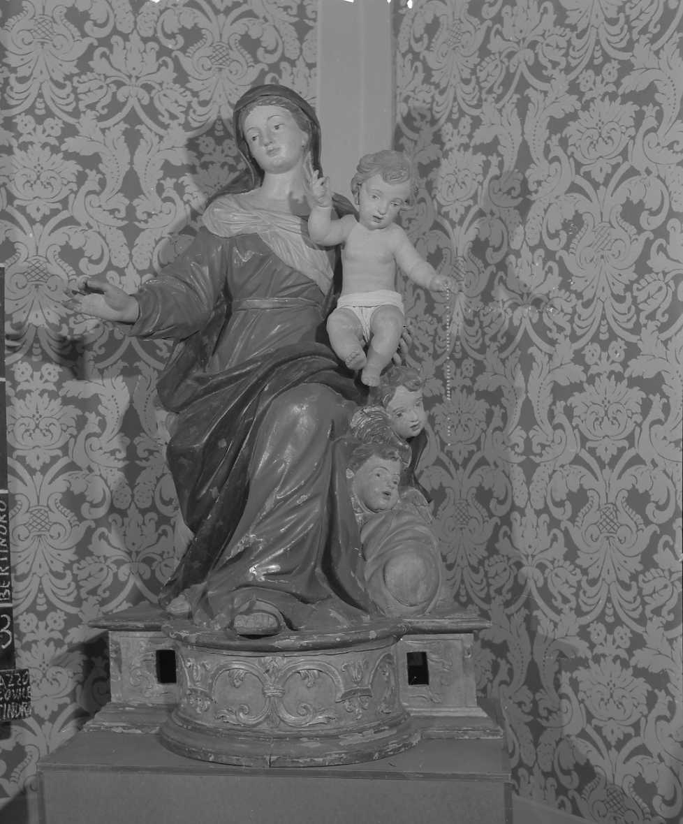 Madonna col Bambino, Madonna con Bambino (statua) - ambito romagnolo (seconda metà sec. XVII)