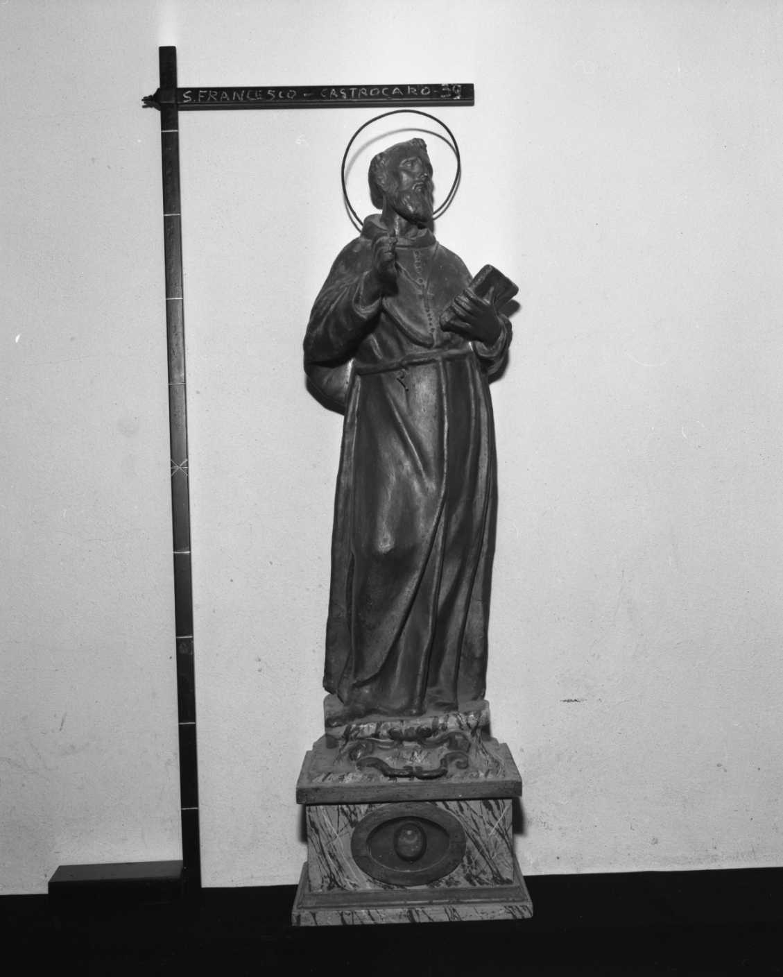 San Vincenzo dè Paoli (reliquiario - a statuetta, serie) - bottega italiana (sec. XVIII)