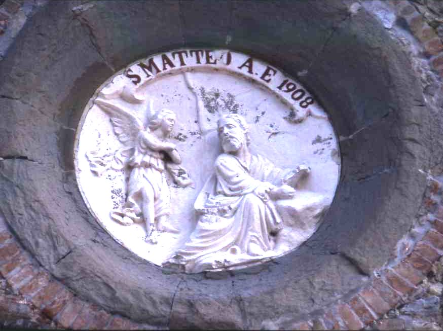 San Matteo e l'angelo (rilievo) - bottega emiliano-romagnola (inizio sec. XX)