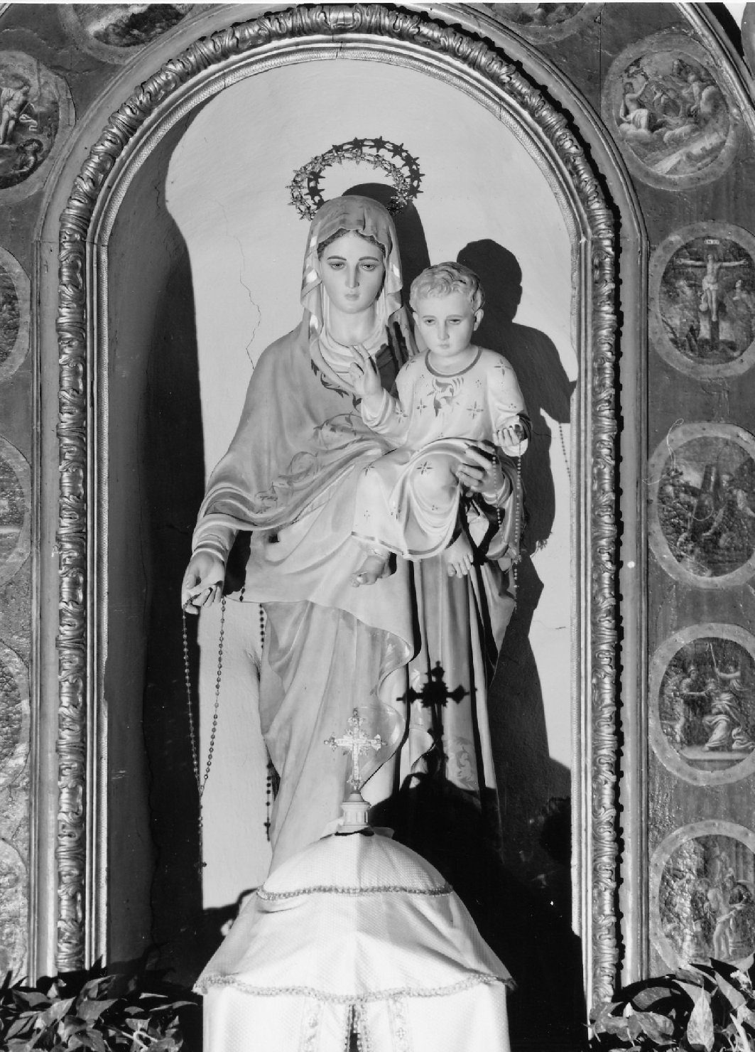 Madonna del rosario col Bambino (statua) - ambito romagnolo (prima metà sec. XX)