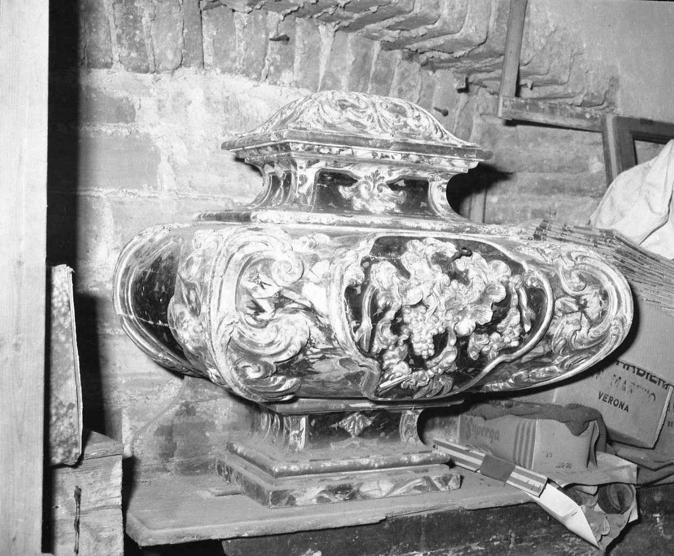 urna - bottega romagnola (sec. XVIII)