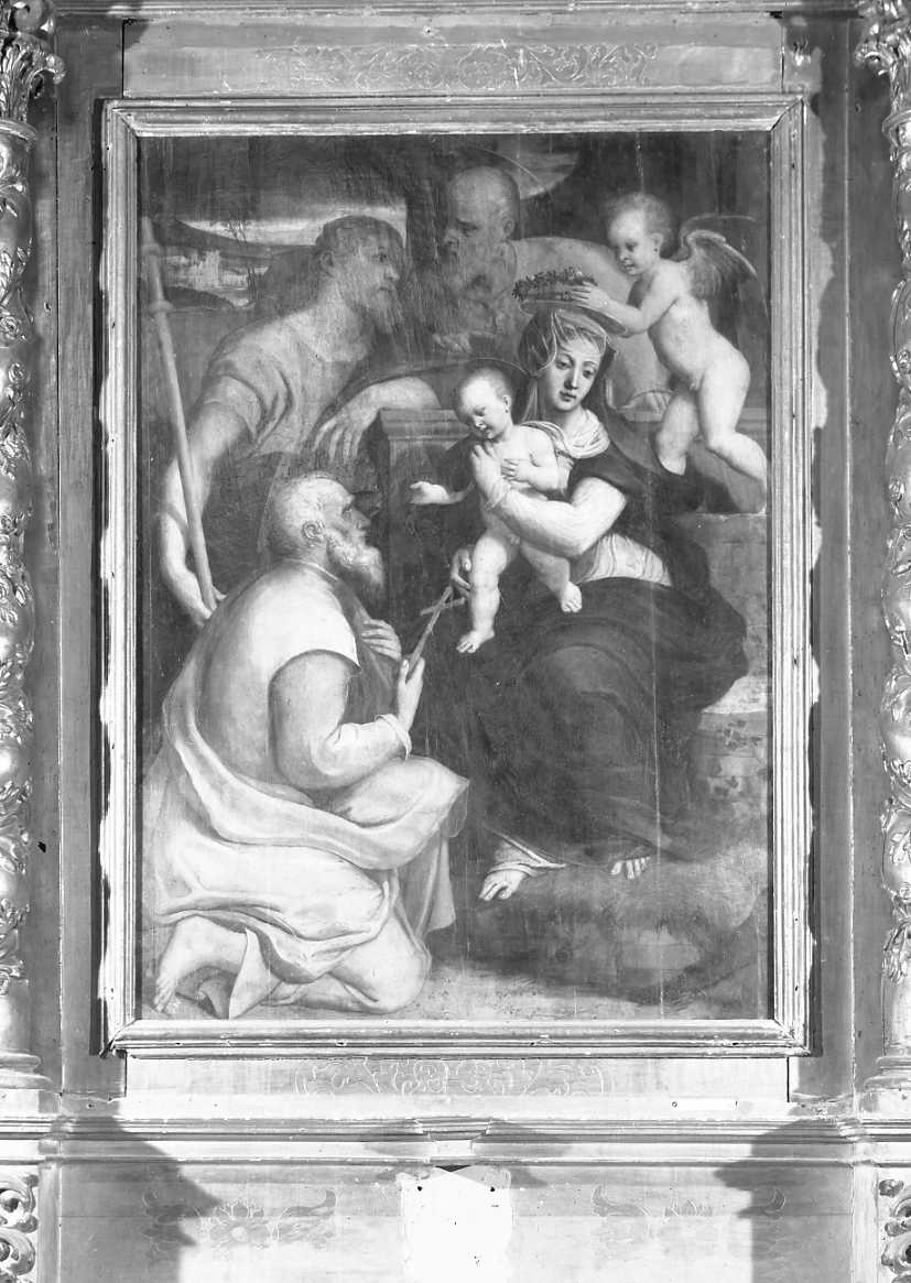 Sacra Famiglia con i santi Giacomo e Andrea o Incoronazione della Vergine, Sacra Famiglia con Santi (dipinto) di Menzocchi Francesco (prima metà sec. XVI)