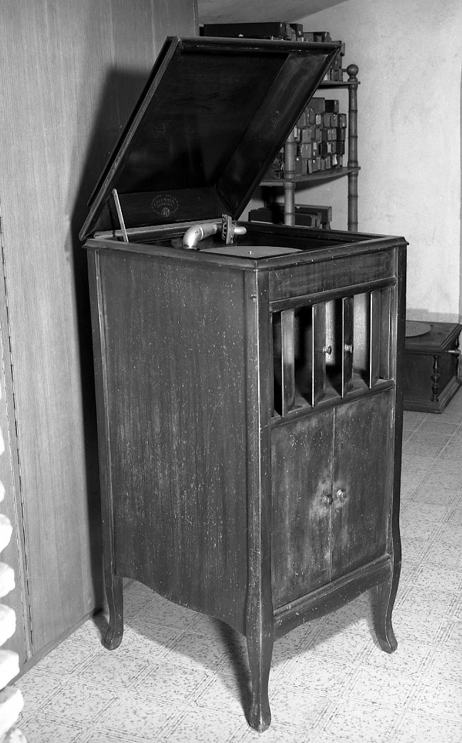 grammofono - produzione inglese (sec. XX)