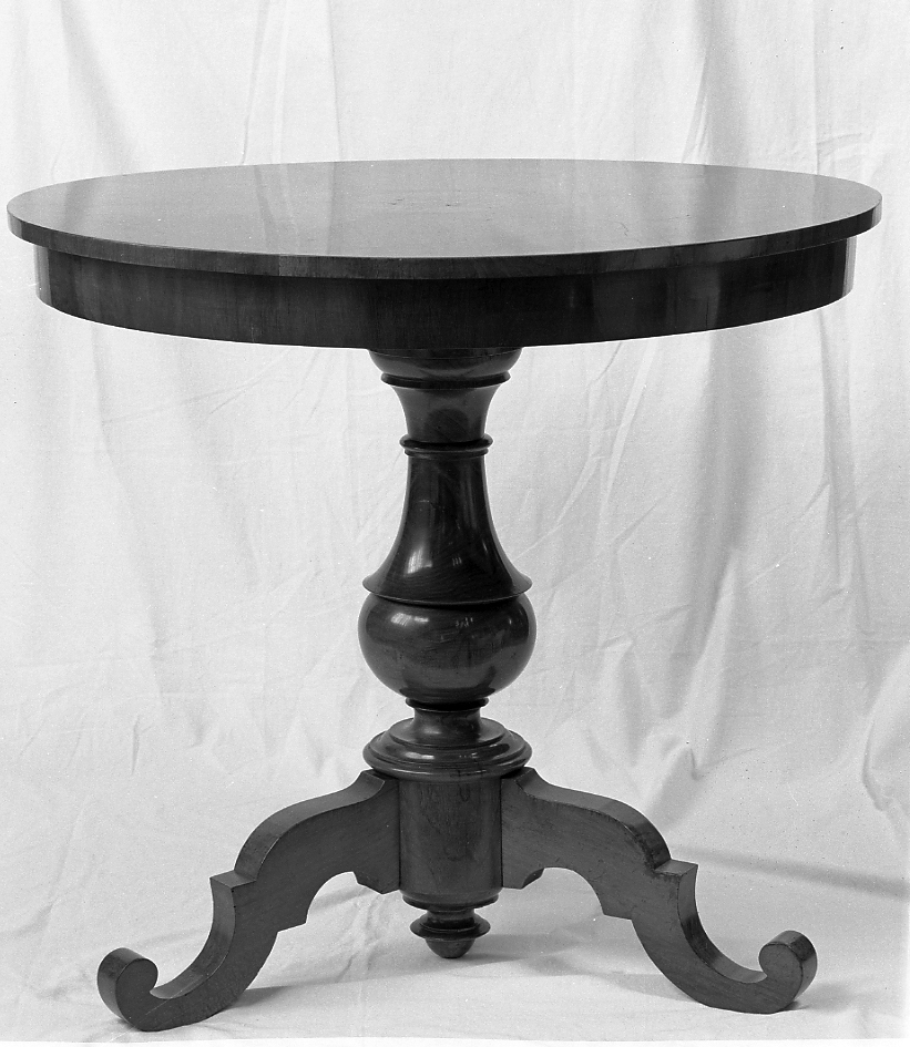 tavolo da centro - manifattura emiliano-romagnola (sec. XIX)