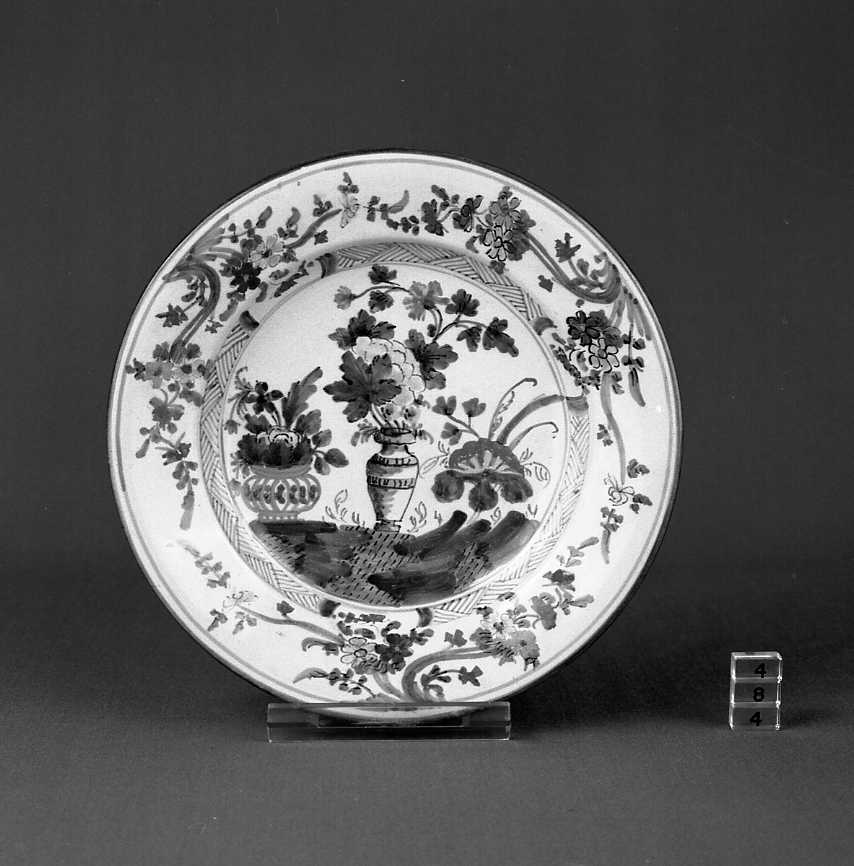 giardino con motivi decorativi a garofano (piatto, insieme) - manifattura Ferniani, manifattura Ferniani (sec. XVIII)