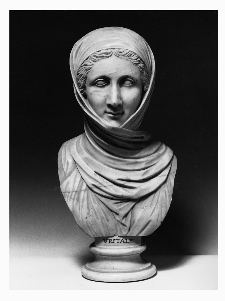 busto di vestale (busto) - ambito romano (?) (prima metà sec. XVIII)