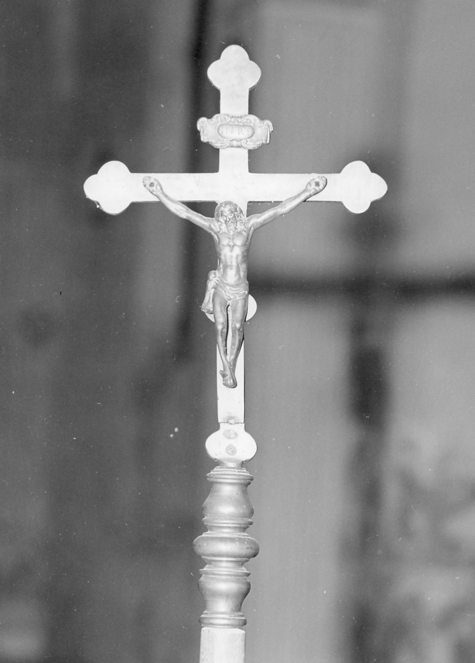 croce astile - bottega emiliana (secc. XVI/ XVII)
