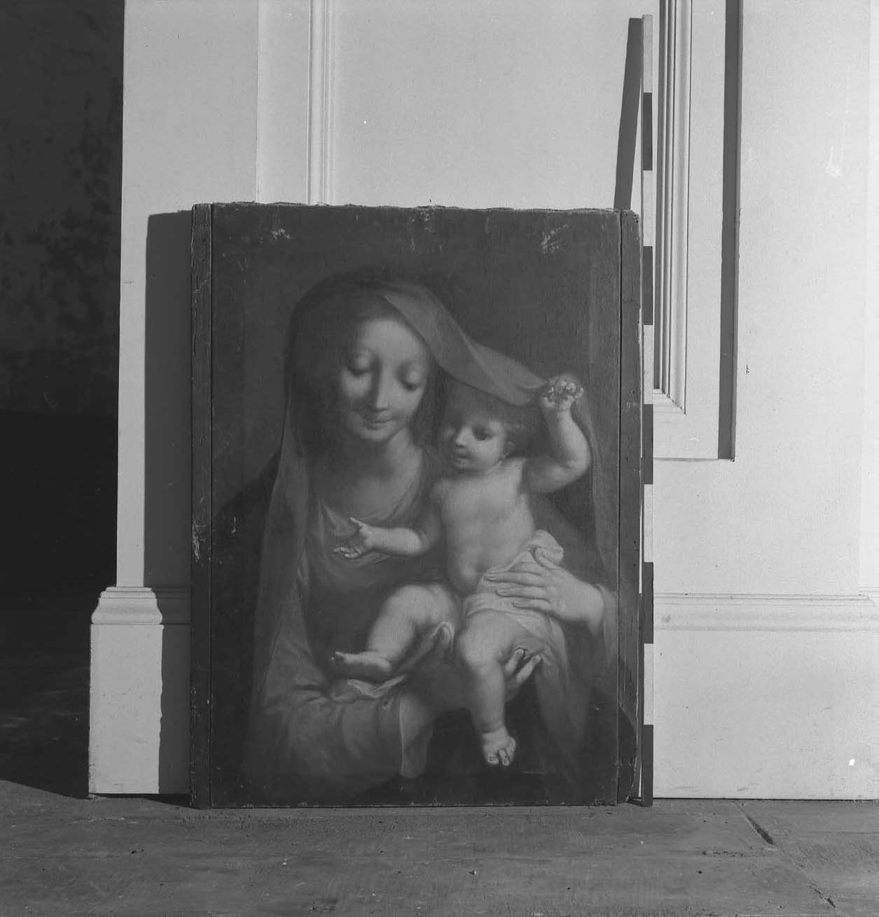 Madonna della Neve, Madonna con Bambino (dipinto) di Amigoni Jacopo (attribuito) (sec. XVIII)