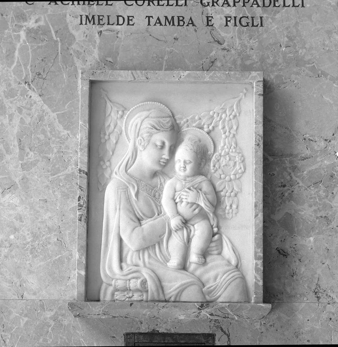 Madonna con Bambino (rilievo) - scuola fiorentina (metà sec. XV)