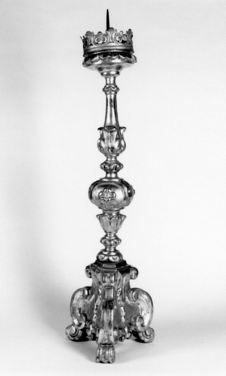 candeliere d'altare, serie - bottega emiliana (metà sec. XVIII)
