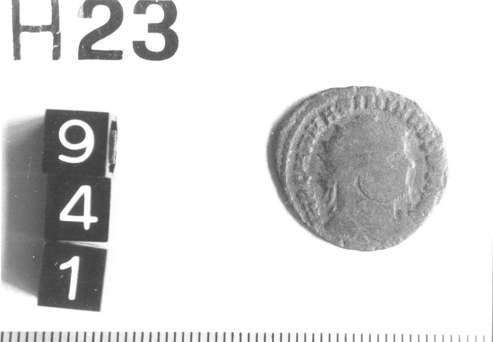 moneta - frazione radiata leggera (sec. III d.C)