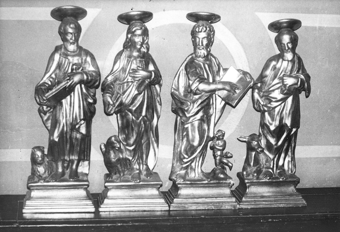 evangelisti che porgono i loro vangeli (statuetta, serie) - ambito parmense (metà sec. XVIII)