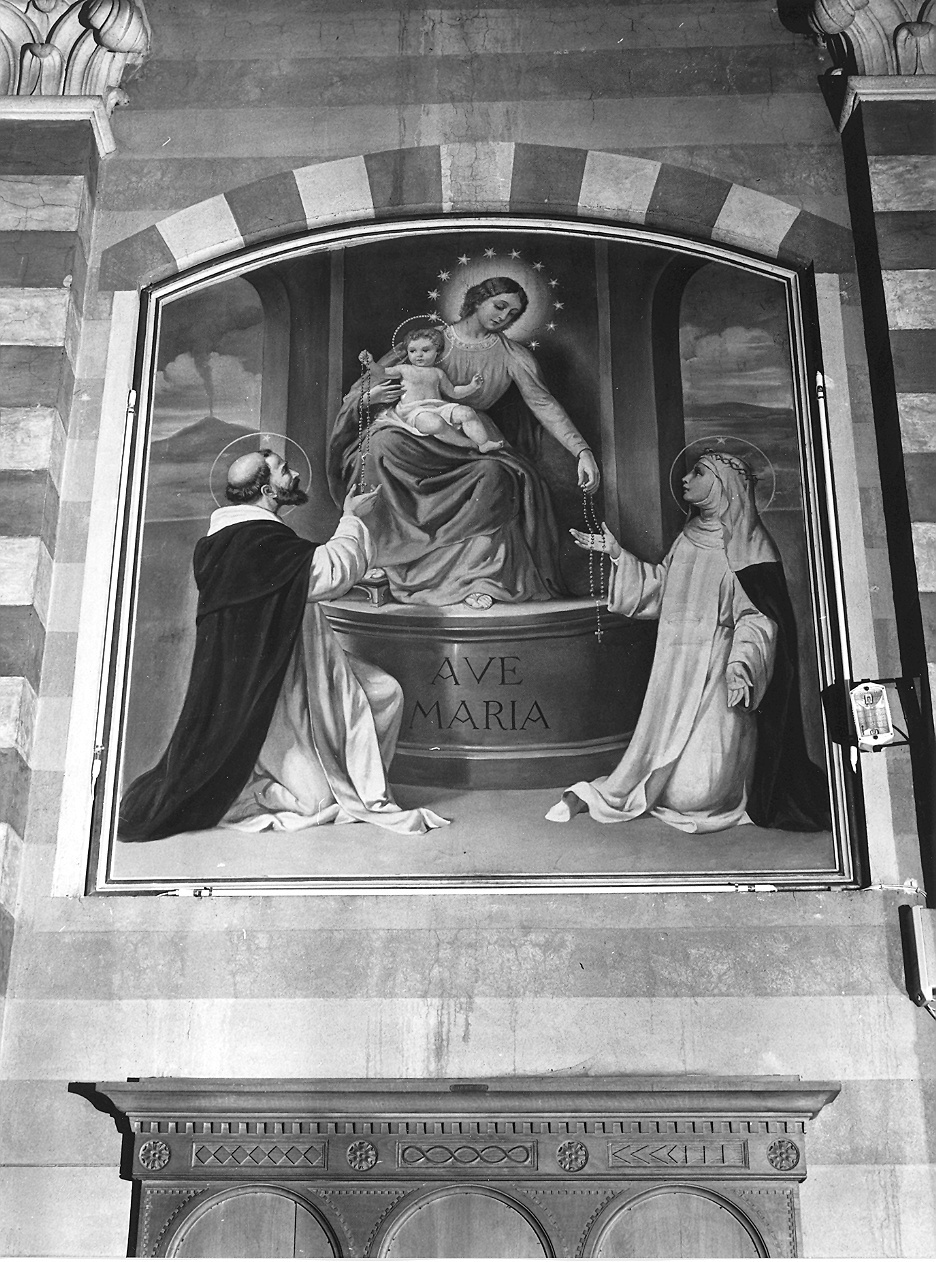 Madonna di Pompei, Madonna del Rosario con San Domenico e Santa Rosa da Lima (dipinto) di Secchi Cesare (attribuito) (primo quarto sec. XX)