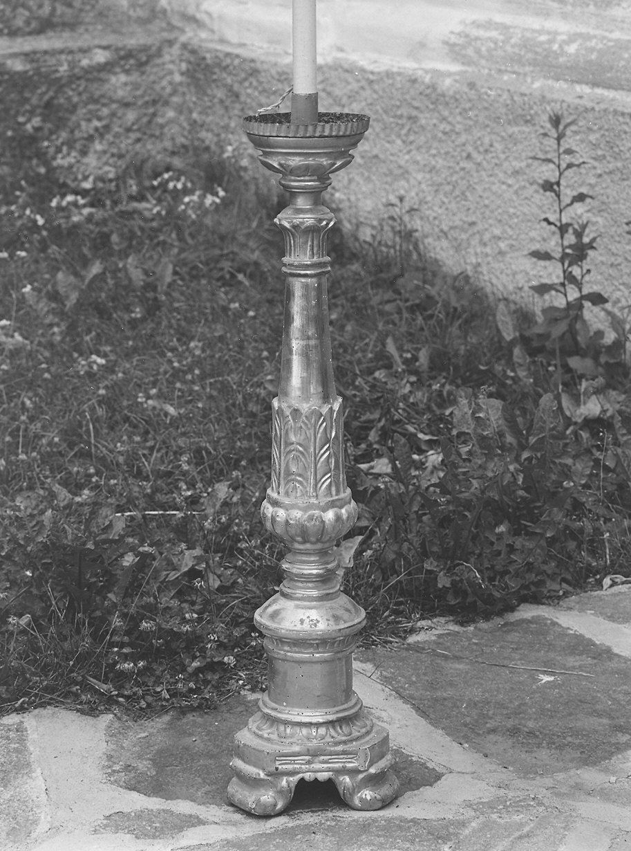 candeliere d'altare, serie - bottega piacentina (inizio sec. XIX)