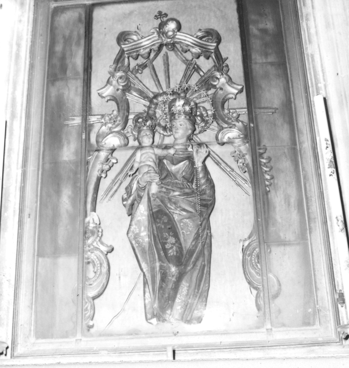 Madonna del Rosario (statua) - bottega piacentina (sec. XVIII, sec. XIX)