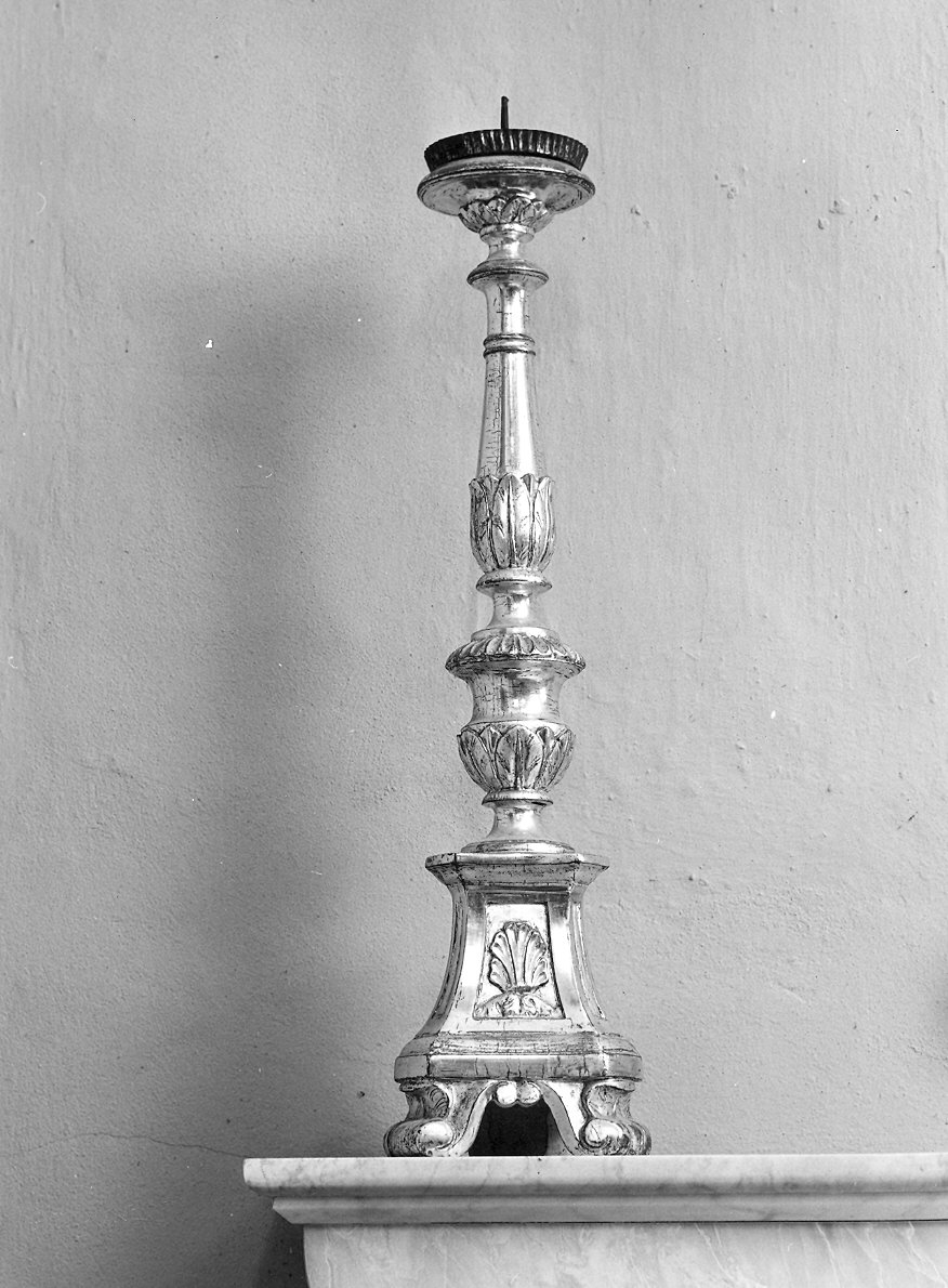 candeliere d'altare, serie - bottega piacentina (fine sec. XVIII)